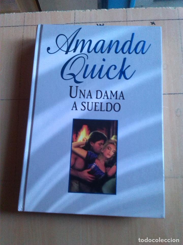 Libros de segunda mano: AMANDA QUICK - UNA DAMA A SUELDO - Foto 1