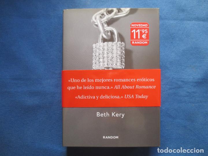 Libros de segunda mano: PORQUE ERES M&Iacute;A / BETH KERY - Foto 1