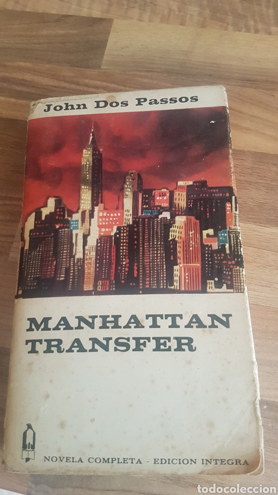 Libros de segunda mano: Manhattan Transfer novela completa edici&oacute;n integra - Foto 1