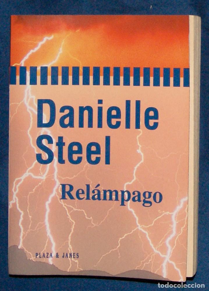 Libros de segunda mano: Rel&aacute;mpago Danielle Steel - Foto 1