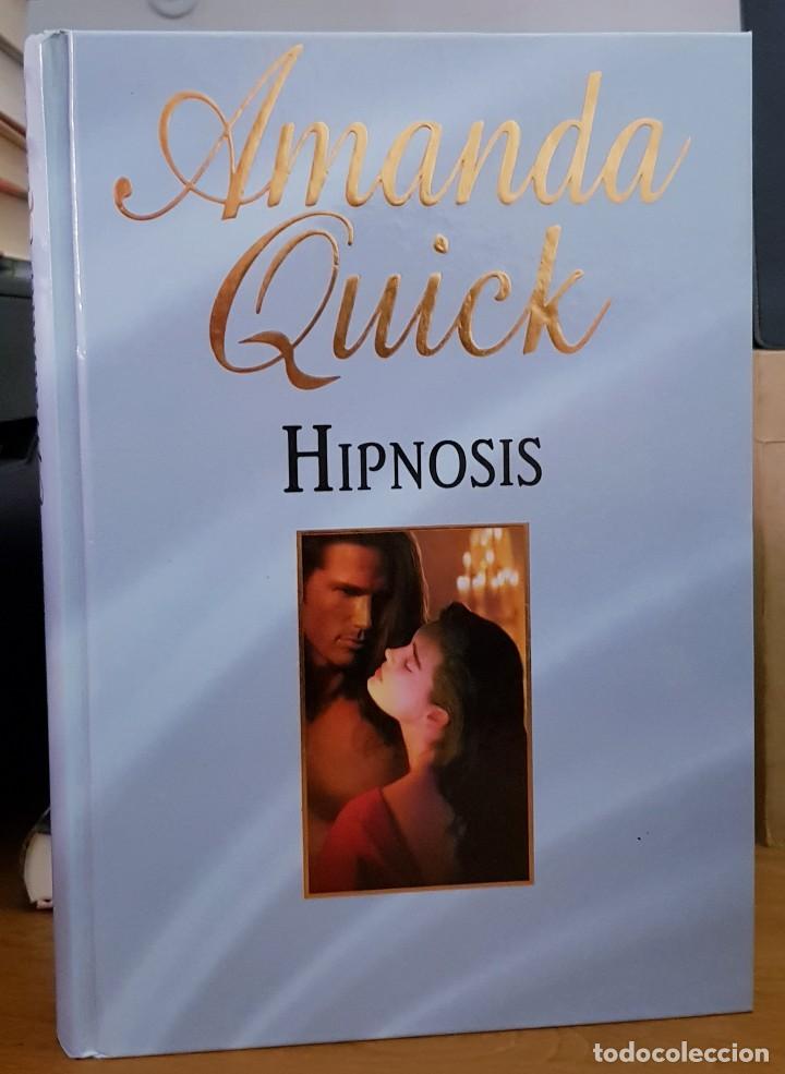 Libros de segunda mano: Libros bajos: Hipnosis - Amanda Quick - Foto 1