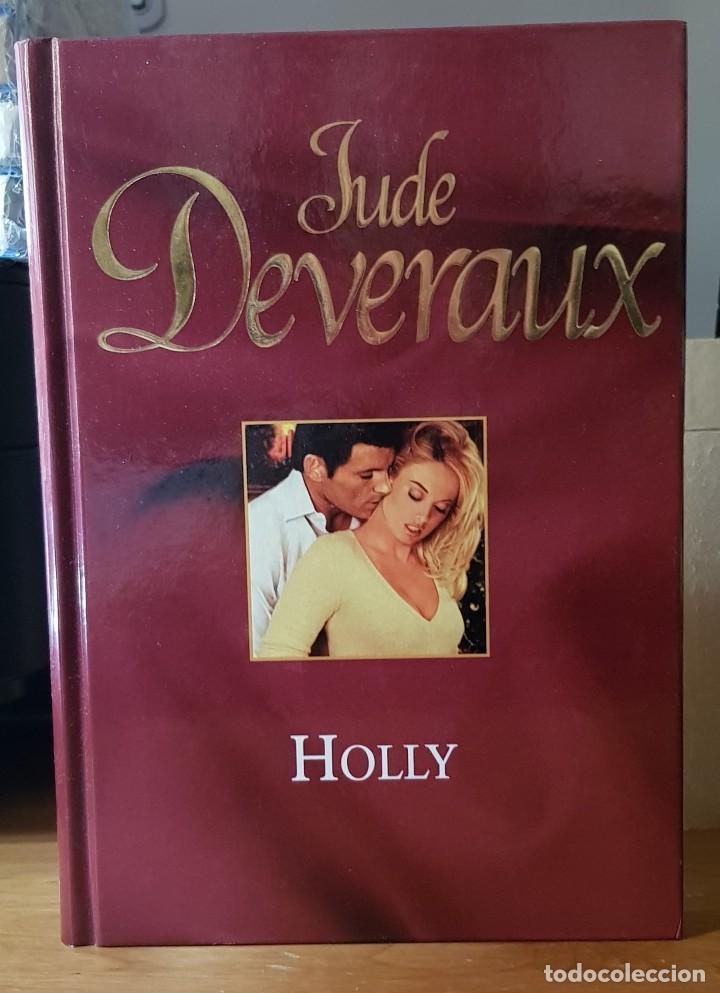 Libros de segunda mano: Holly - Jude Deveraux - Foto 1