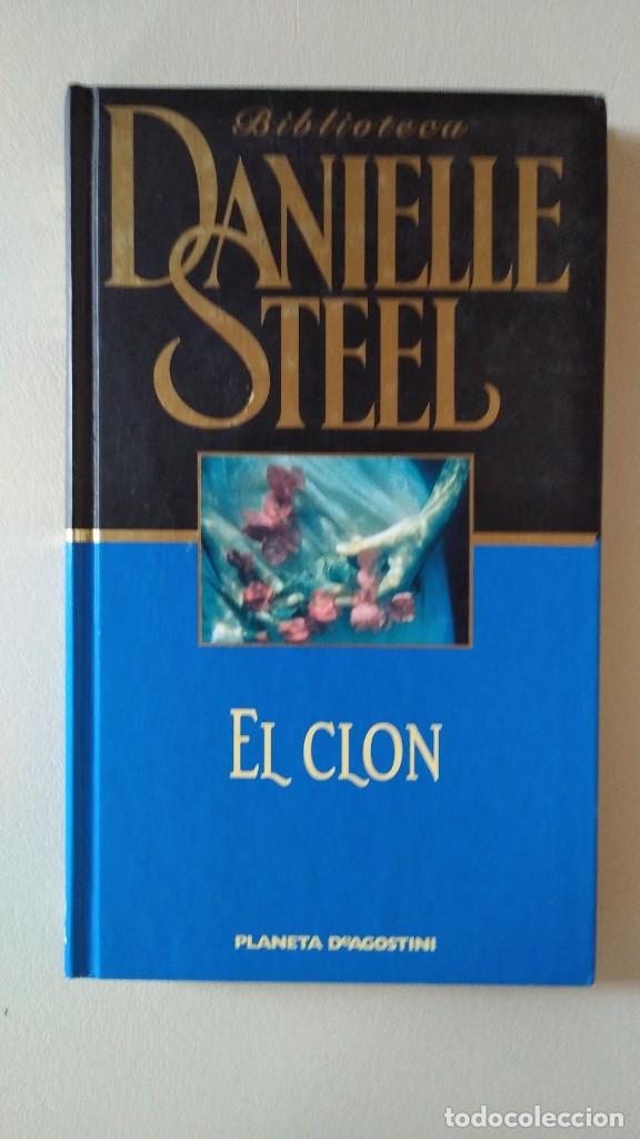 Libros de segunda mano: Biblioteca Danielle Stell - El Clon - Ed. Planeta - Foto 1