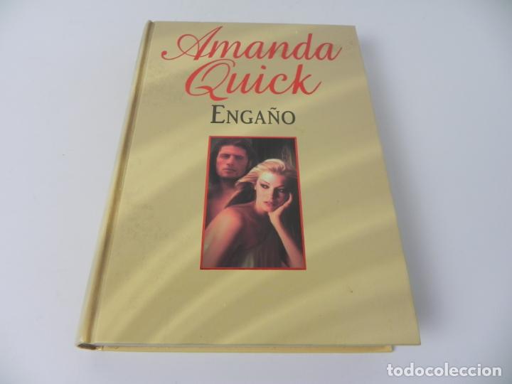 Libros de segunda mano: ENGA&Ntilde;O (AMANDA QUICK) RBA-2003 - Foto 2