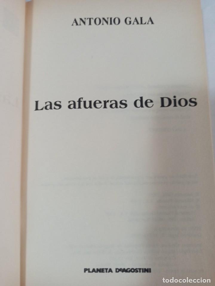 Libros de segunda mano: Las afueras de Dios - Foto 2