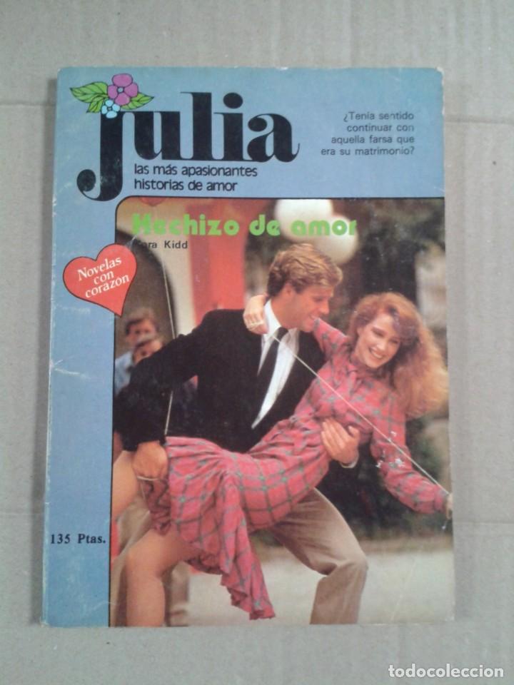 Libros de segunda mano: HECHIZO DE AMOR. JULIA - Foto 1