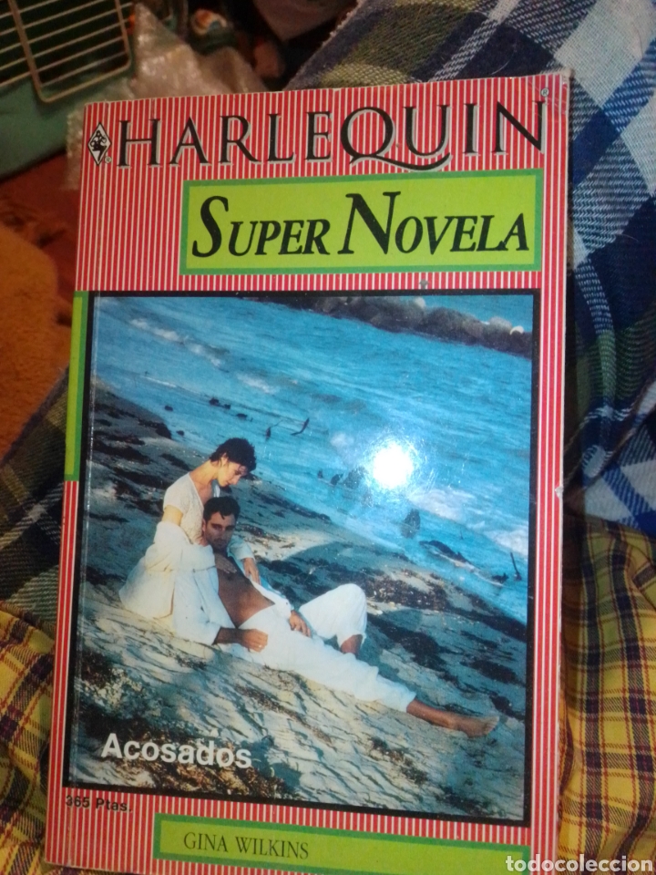 Libros de segunda mano: Acosados .............. - Foto 1
