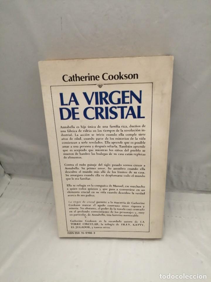 Libros de segunda mano: LA VIRGEN DE CRISTAL - Foto 2