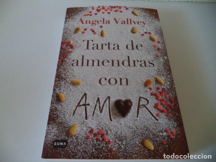Libros de segunda mano: TARTA DE ALMENDRAS CON AMOR. - Foto 1