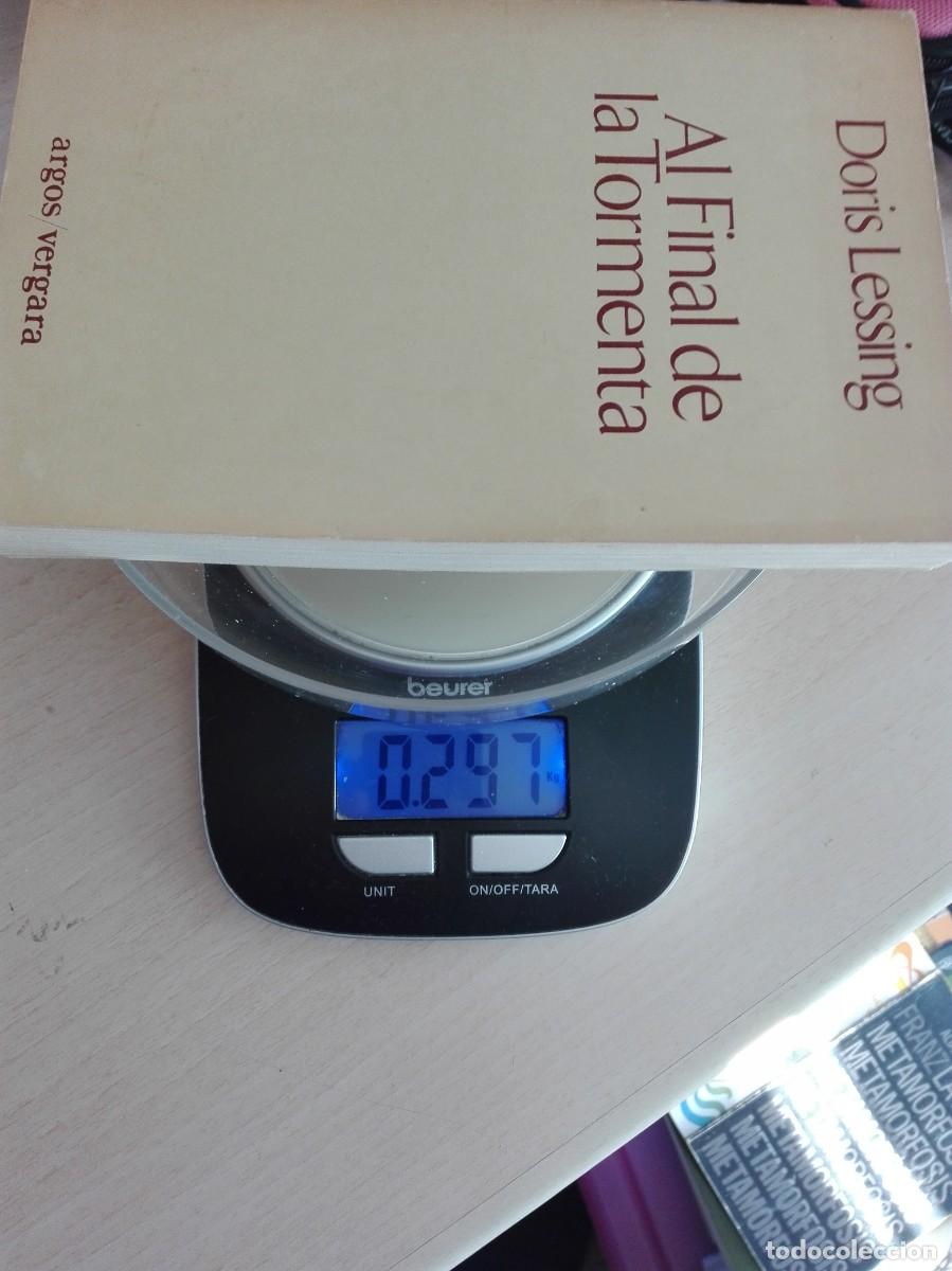 Libros de segunda mano: AL FINAL DE LA TORMENTA DORIS LESSING (C3-A) - Foto 3