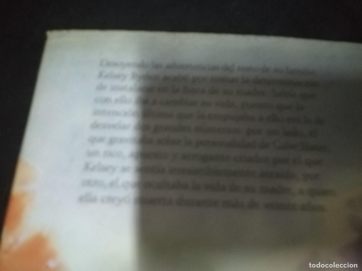 Libros de segunda mano: TRAICIONES / NORA ROBERTS / AL11C / CIRCULO LECTORES - Foto 3