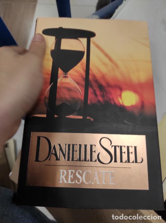 Libros de segunda mano: Danielle Steel - Rescate - Foto 1