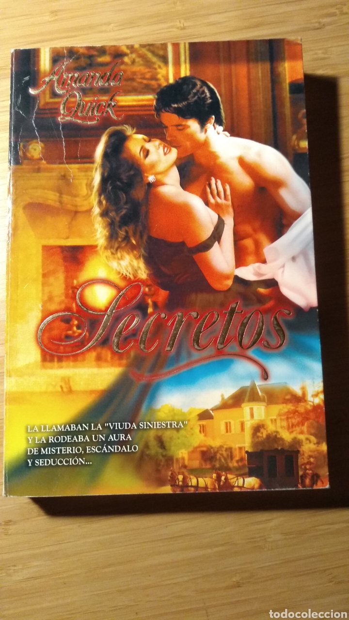 Libros de segunda mano: Secretos - Amanda Quick - Foto 1