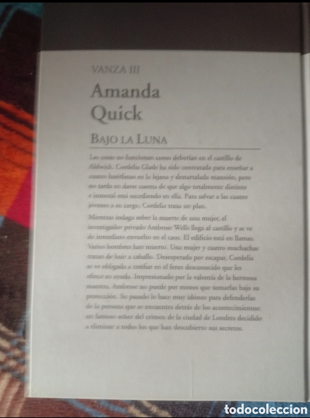 Libros de segunda mano: Bajo la luna. Amanda Quick - Foto 2