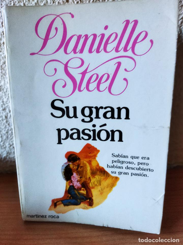 Libros de segunda mano: Su gran pasi&oacute;n - Foto 1