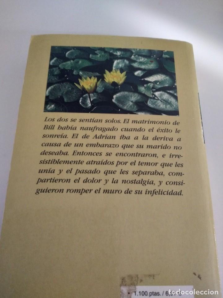 Libros de segunda mano: Cuando late un coraz&oacute;n. Danielle Steel - Foto 2