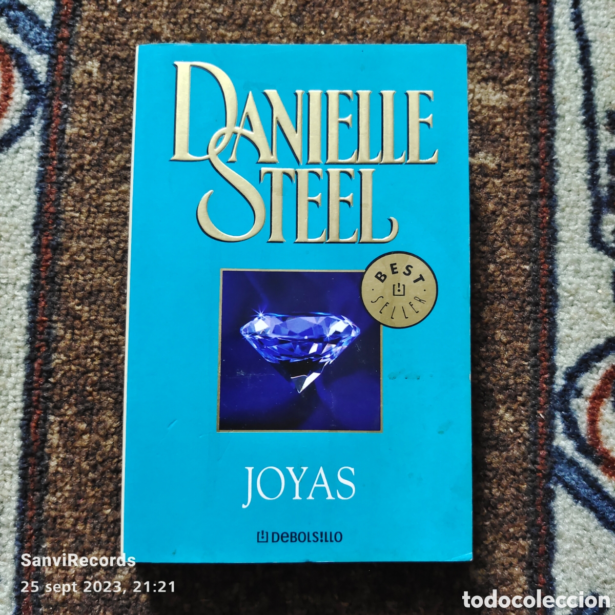 Libros de segunda mano: JOYAS (DANIELLE STEEL) (DEBOLSILLO) - Foto 1