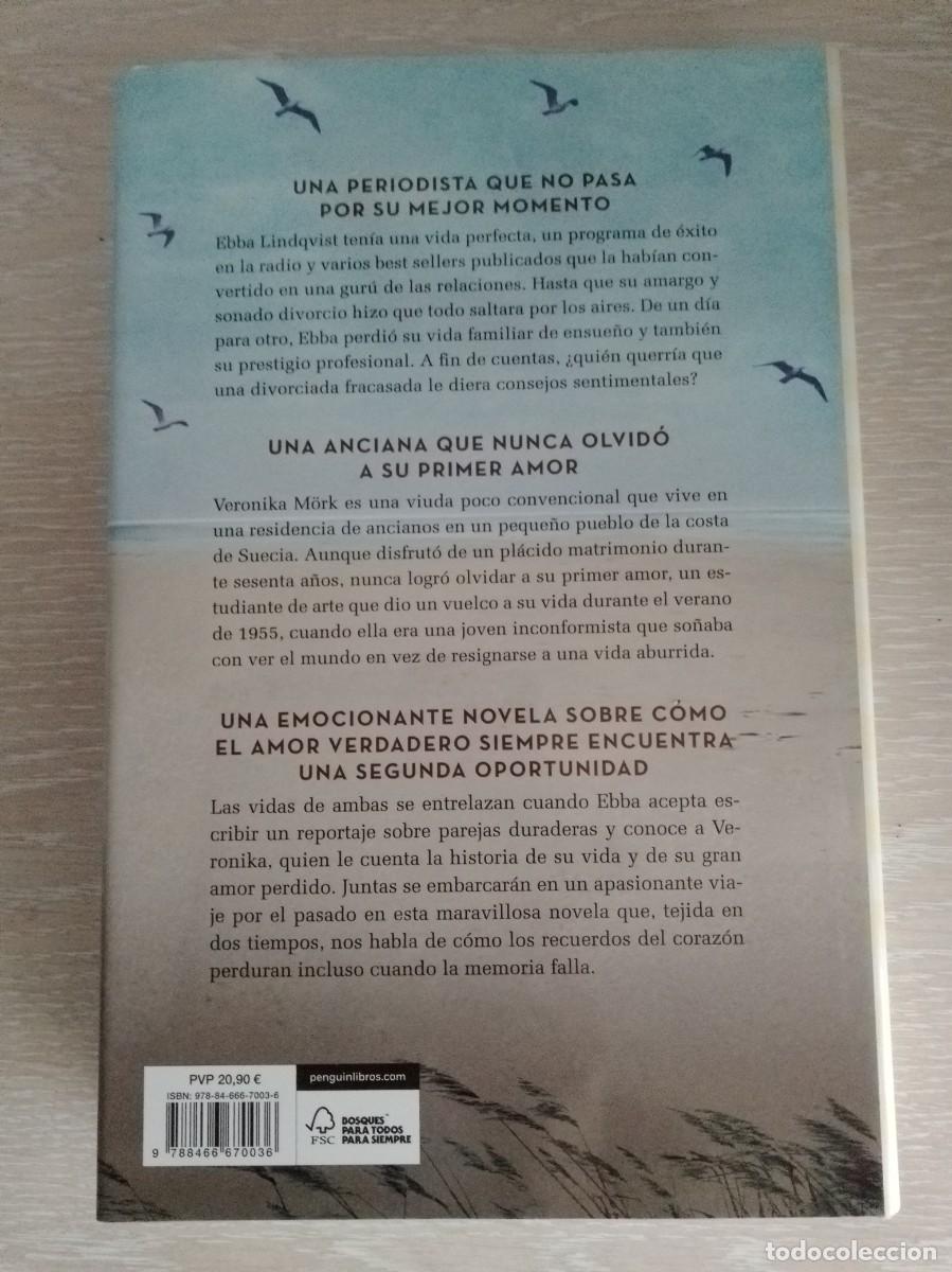Libros de segunda mano: Libro Miel de verano - Foto 2