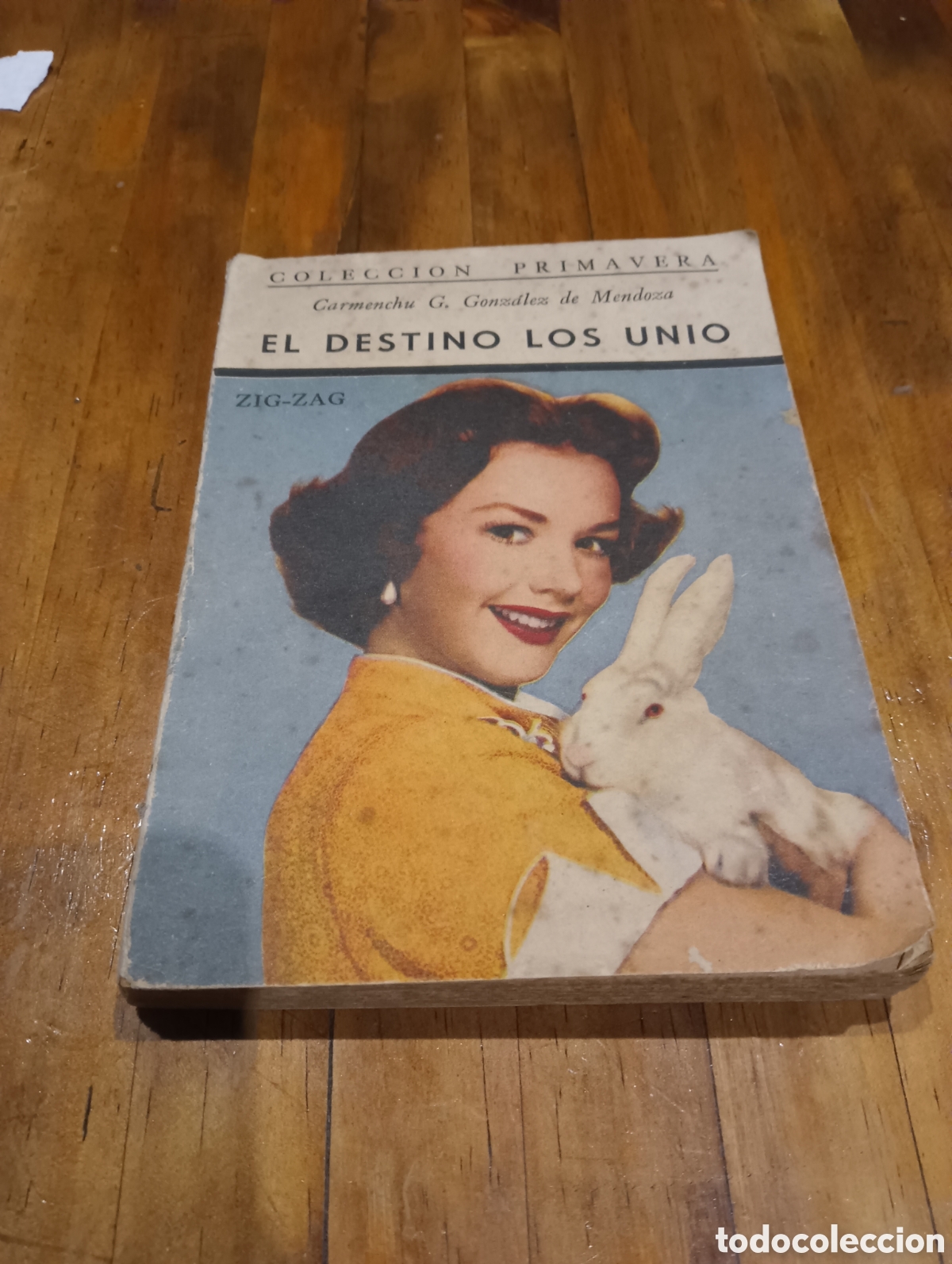 Second hand books: El Destino los unio. Colecci&oacute;n primavera.