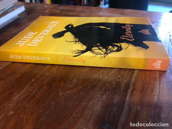 Libros de segunda mano: Eternity - Jude Deveraux - Foto 2