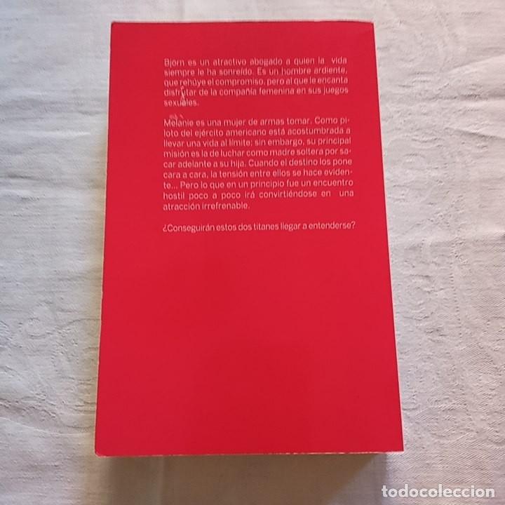 Libros de segunda mano: Sorpr&eacute;ndeme. Megan Maxwell - Foto 2