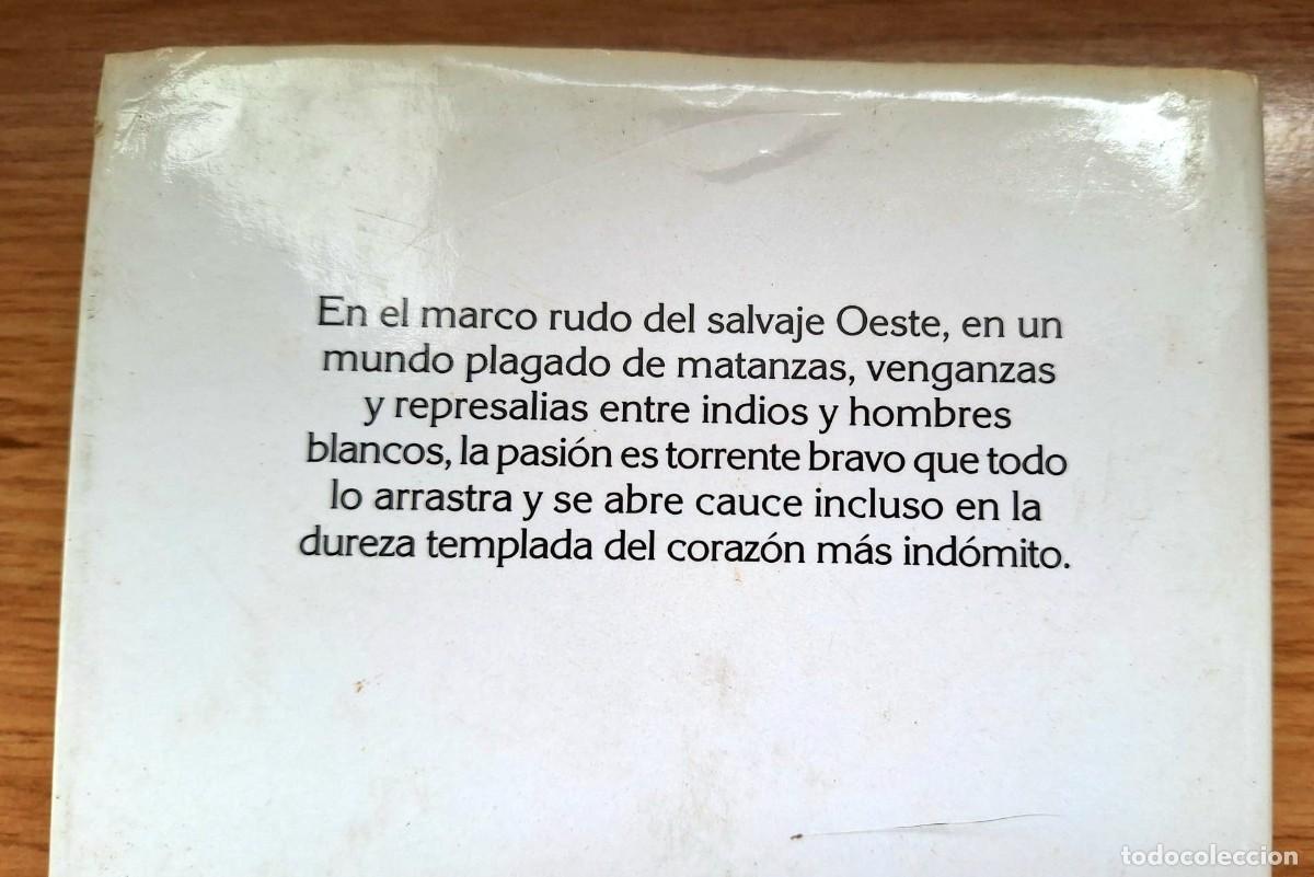 Libros de segunda mano: Novela Rom&aacute;ntica - Coraz&oacute;n ind&oacute;mito - Foto 3