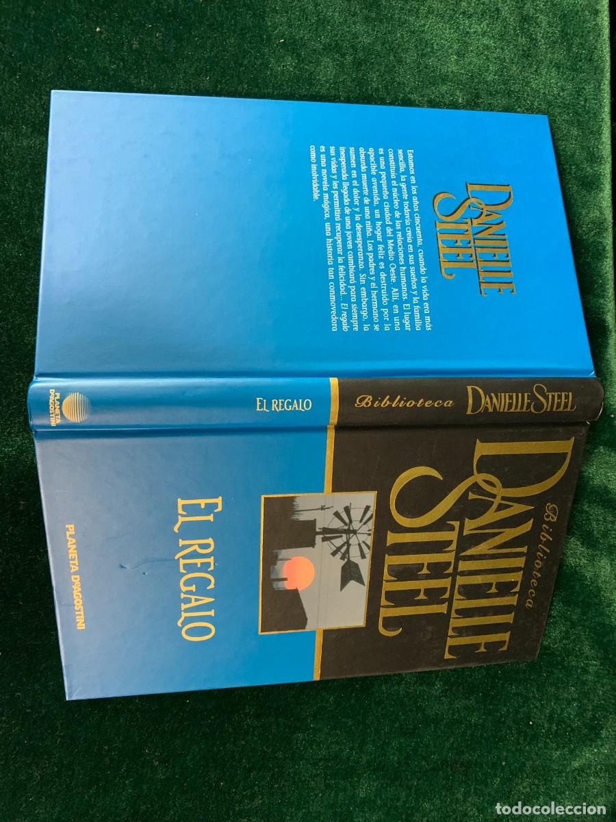 Libros de segunda mano: LIBROS; &laquo;EL REGALO&raquo; DANIELLE STEEL. - Foto 2