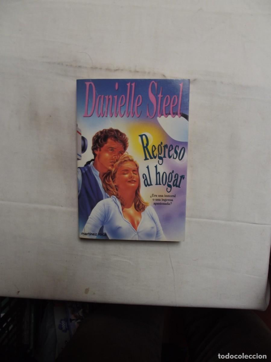 Libros de segunda mano: REGRESO AL HOGAR DE DANIELLE STEEL - Foto 1