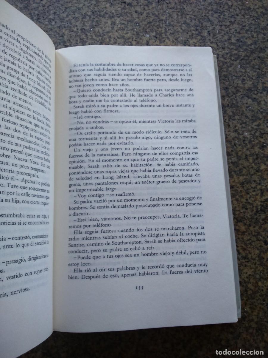 Libros de segunda mano: JOYAS -- DANIELL STELL -- CIRCULO -- - Foto 2