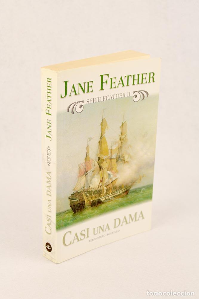 Libros de segunda mano: Casi una dama - Jane Feather - Foto 3