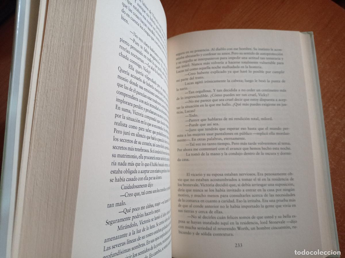 Libros de segunda mano: Rendici&oacute;n - Amanda Quick - RBA, 2003 - Foto 2