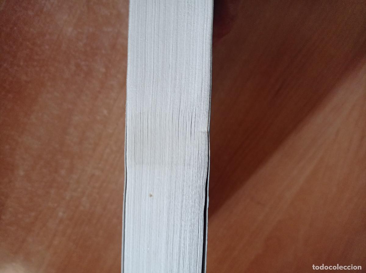 Libros de segunda mano: Pasi&oacute;n en la isla - Heather Graham - Libsa, 2000 - Foto 3