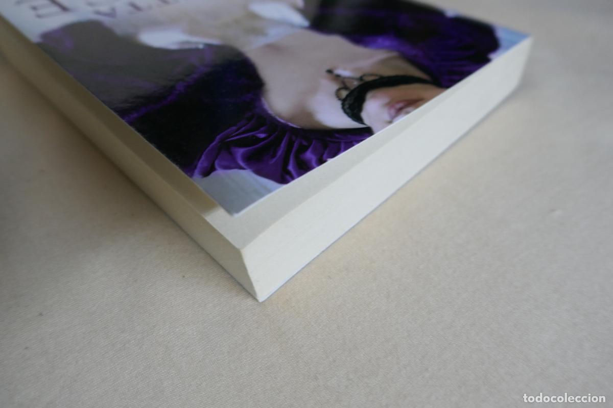 Libros de segunda mano: LA M&Aacute;S DESEADA - LORETTA CHASE - Foto 3