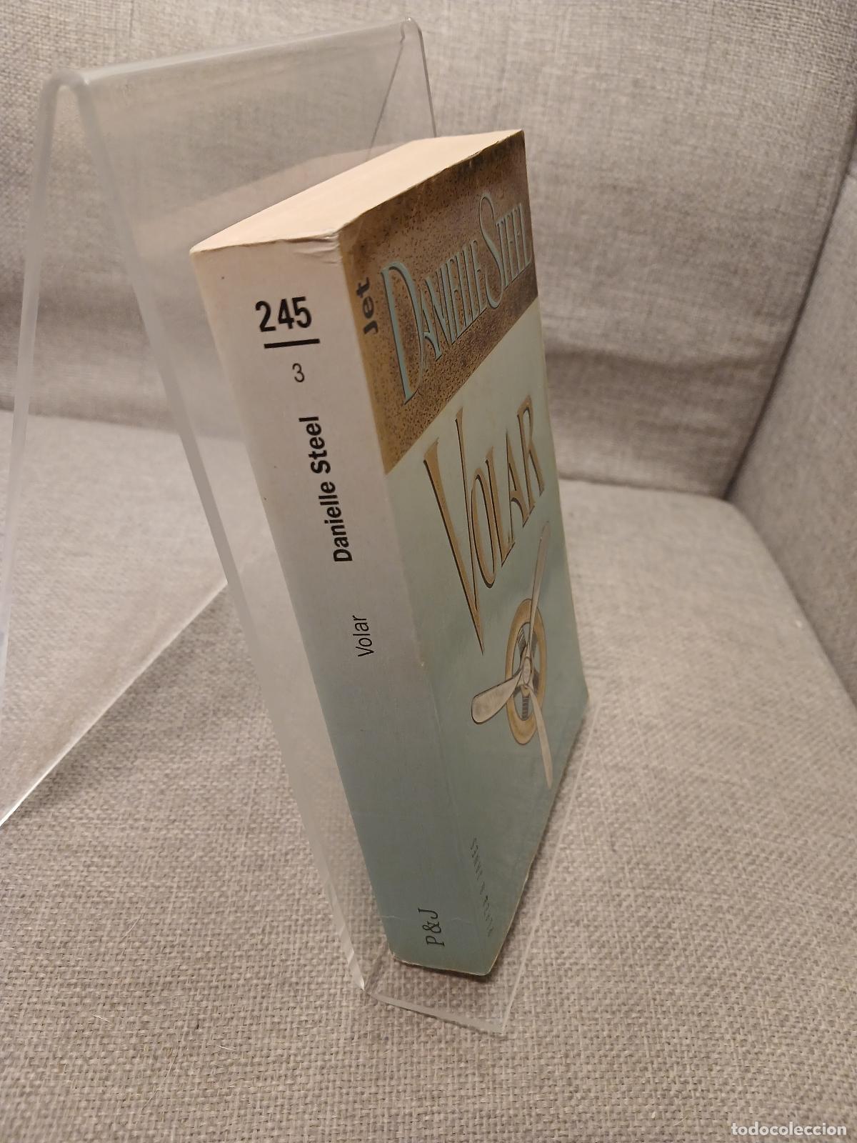 Libros de segunda mano: Volar - Danielle Steel - Foto 2