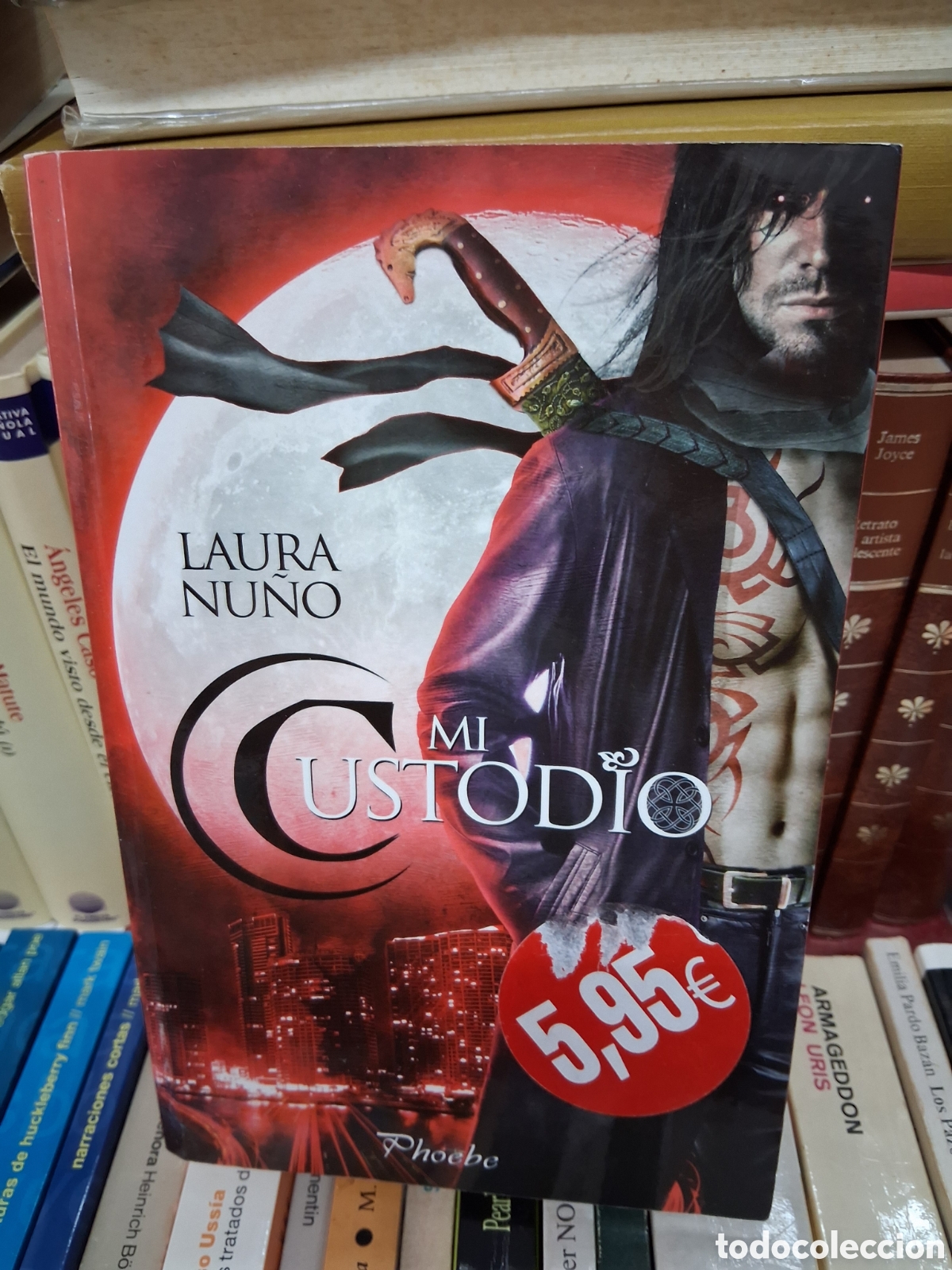 Libros de segunda mano: Mi custodio - Laura N&uacute;&ntilde;ez- Phoebe - fantas&iacute;a romantica