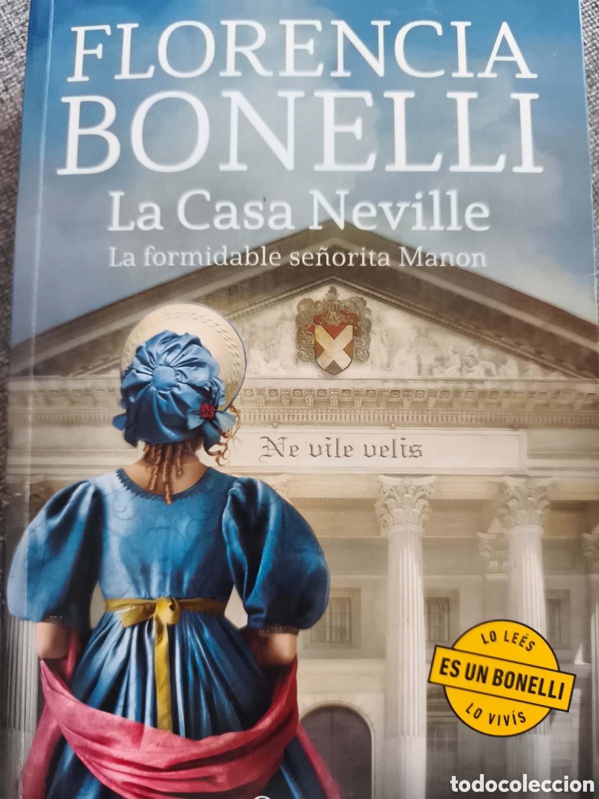 Libros de segunda mano: La Casa Neville - La formidable se&ntilde;orita Manon