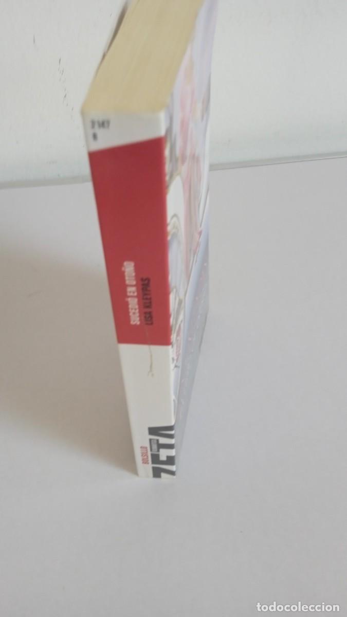 Libros de segunda mano: SUCEDI&Oacute; EN OTO&Ntilde;O Lisa Kleypas - Foto 2