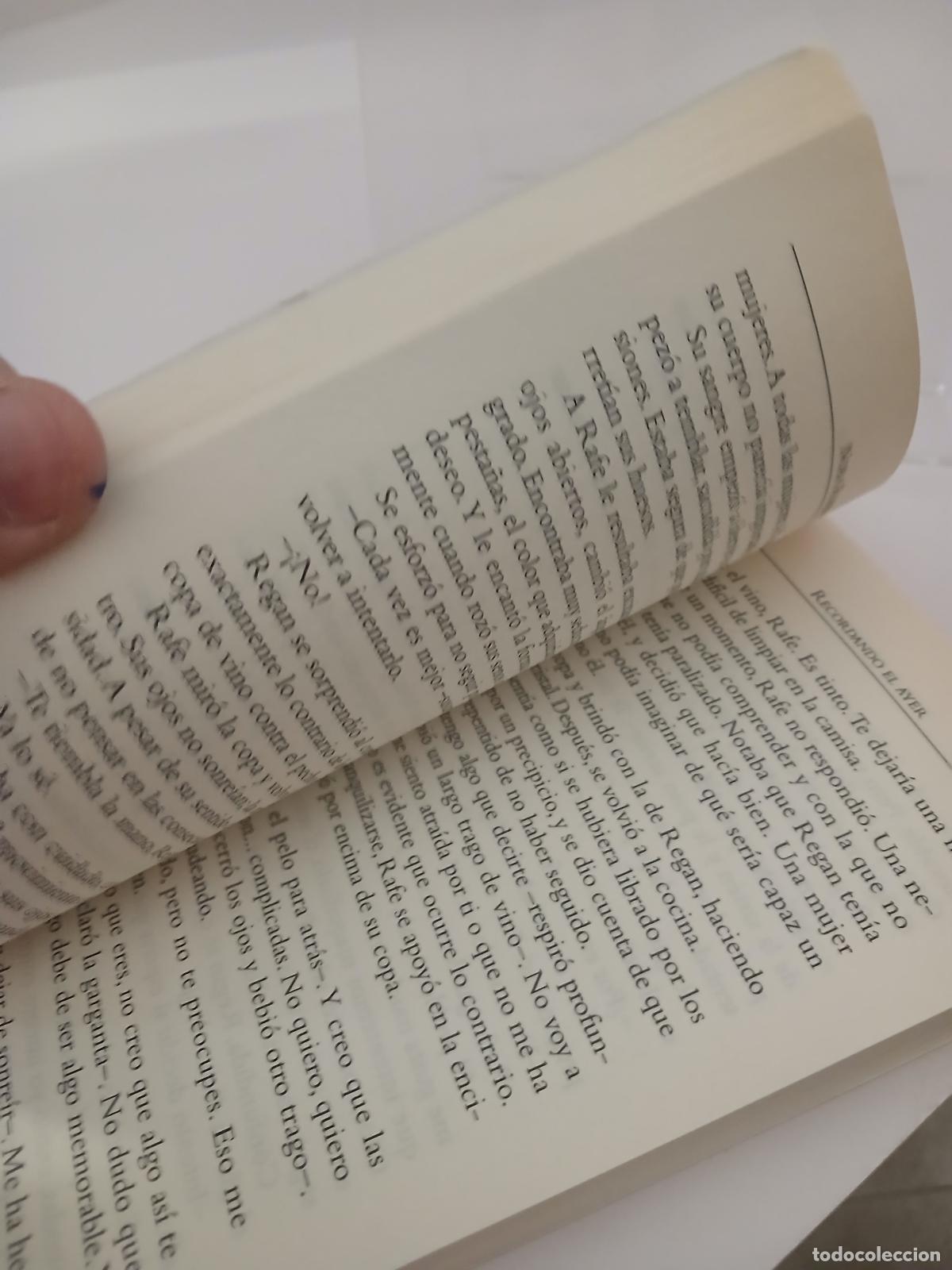 Libros de segunda mano: Recordando el ayer - Nora Roberts - Foto 3