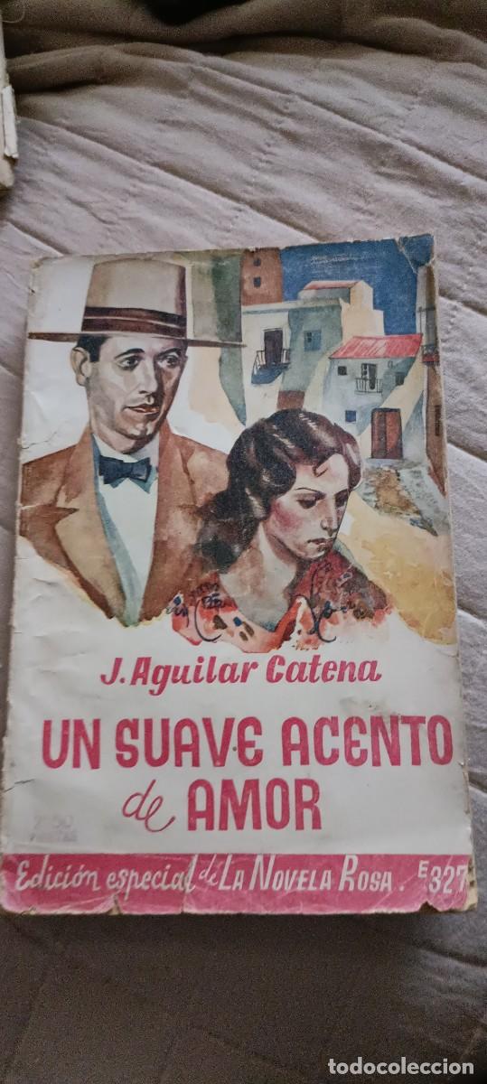 Libri di seconda mano: Un suave acento de amor.La novela rosa