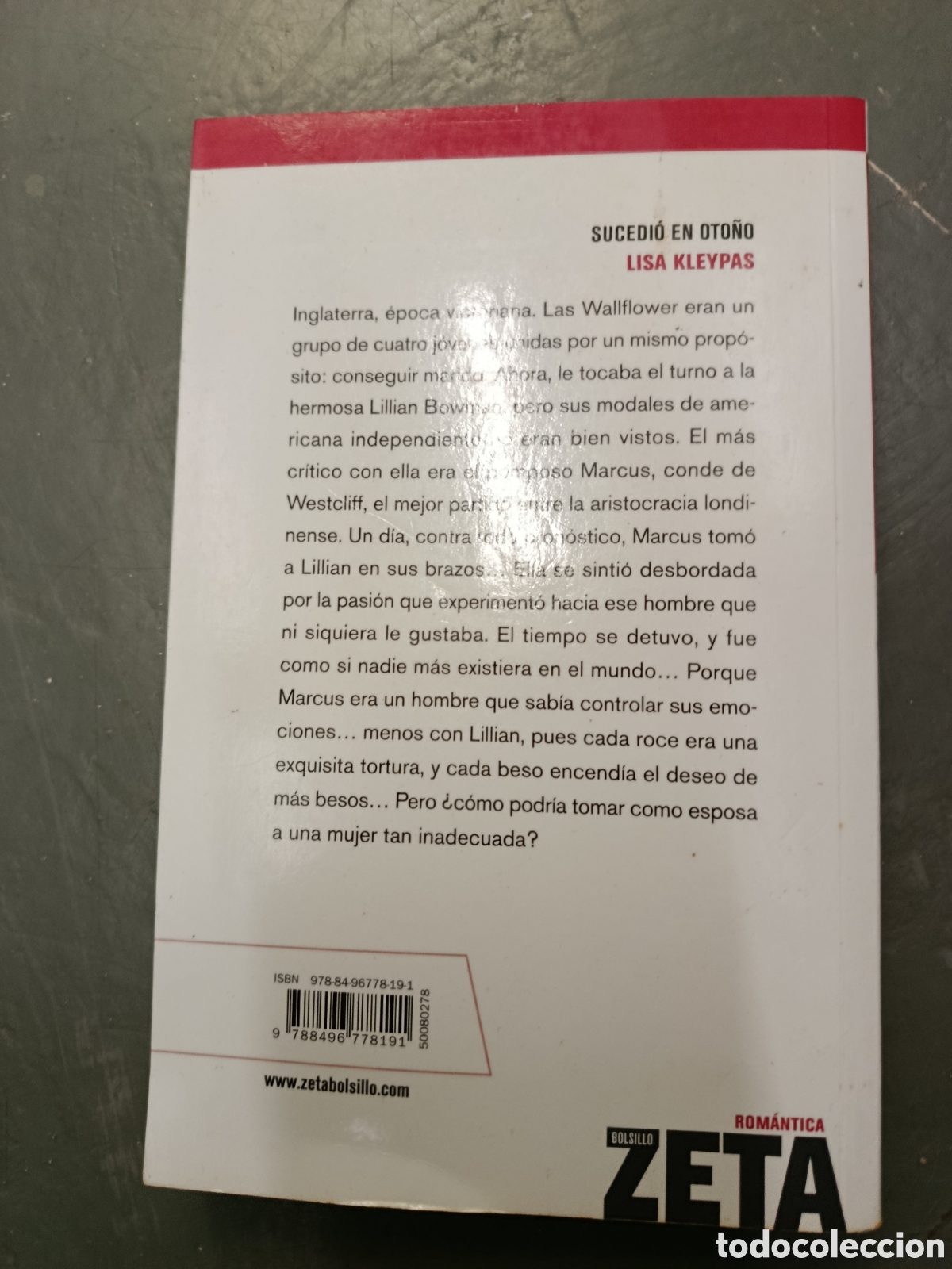 Libros de segunda mano: Libro:Sucedi&oacute; en oto&ntilde;o - Foto 2