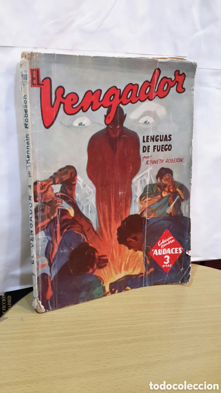 Libros de segunda mano: El Vengador; Lenguas de fuego - Kenneth Robeson