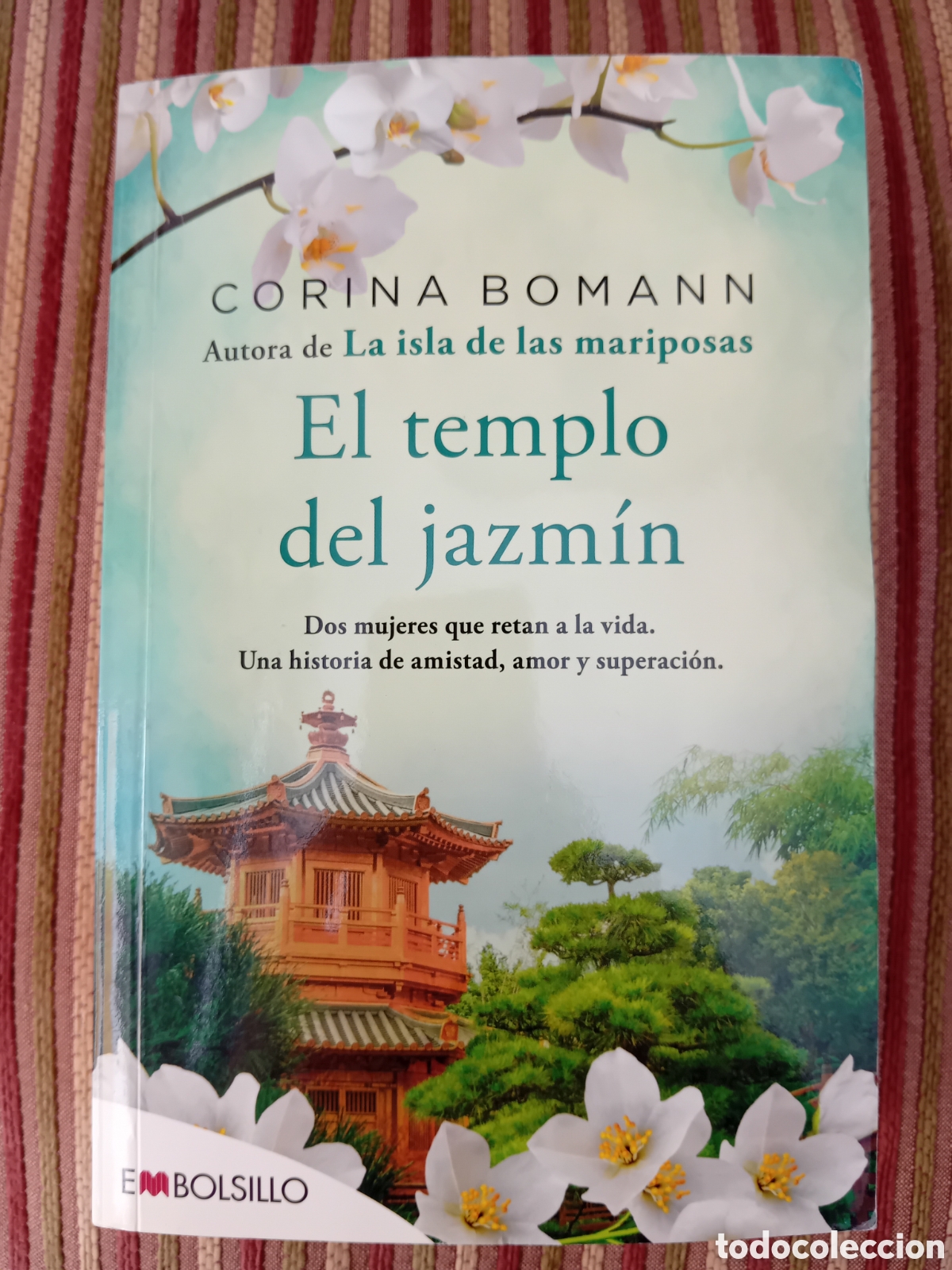 Libros de segunda mano: EL TEMPLO DEL JAZM&Iacute;N, Corina Bomann. Maeva.