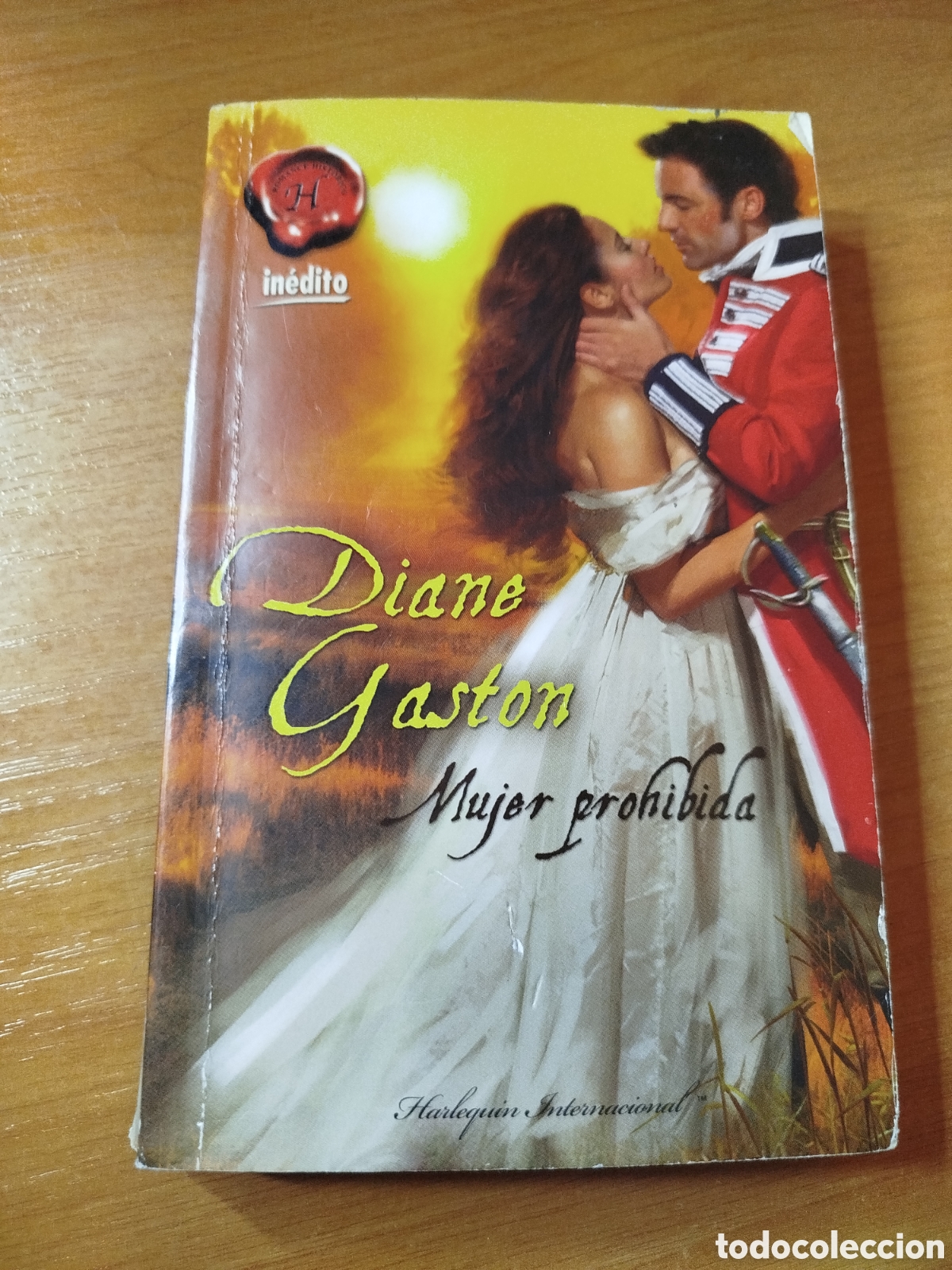 Libros de segunda mano: Mujer prohibida Diane Gast&oacute;n.