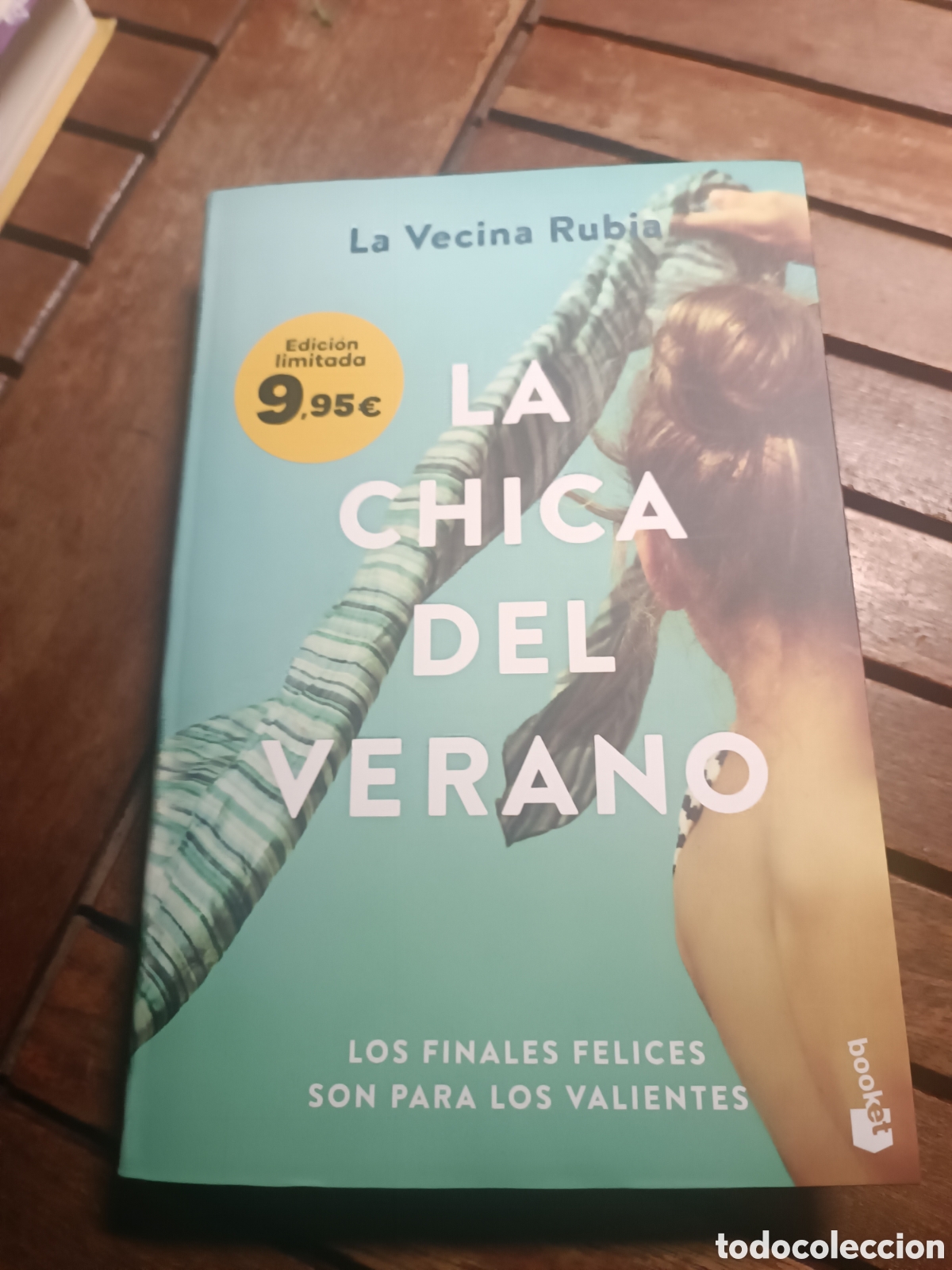 Libros de segunda mano: La chica del verano la vecina rubia booket edici&oacute;n limitada 2026