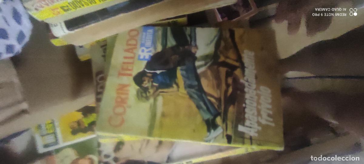 Libros de segunda mano: Apasionadamente fr&iacute;volo. Cor&iacute;n Tellado