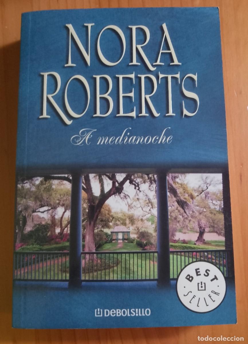 Libros de segunda mano: A MEDIANOCHE - NORA ROBERTS