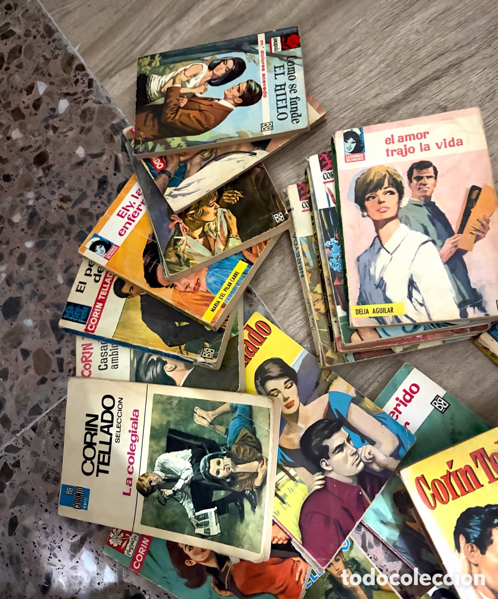Libros de segunda mano: Lote de 30 peque&ntilde;as novelas rom&aacute;nticas de Cor&iacute;n Tellado