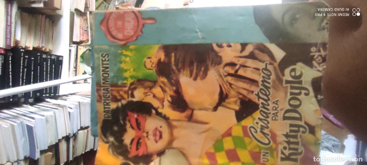 Libros de segunda mano: BIBLIOTECA DE CHICAS. N&ordm; 107. UN CRISANTEMO PARA KITTY DOYLE. PATRICIA MONTES. ED.CID 1956.