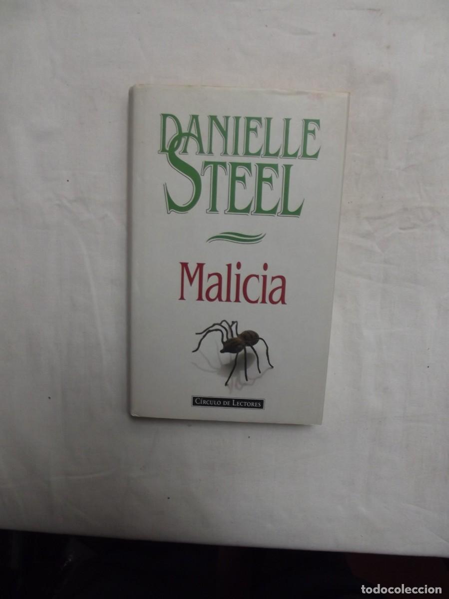 Gebrauchte B&uuml;cher: MALICIA DE DANIELLE STEEL