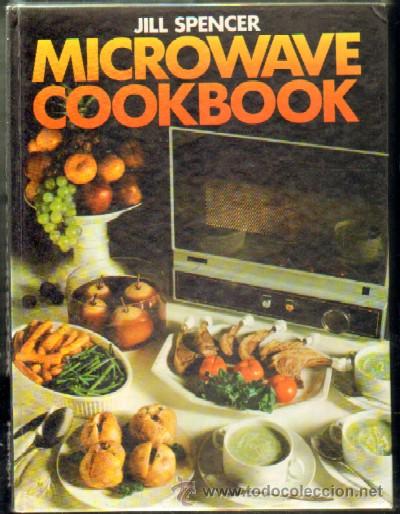 Libros de segunda mano: MICROWAVE COOKBOOK (A-IDIO-021) - Foto 1